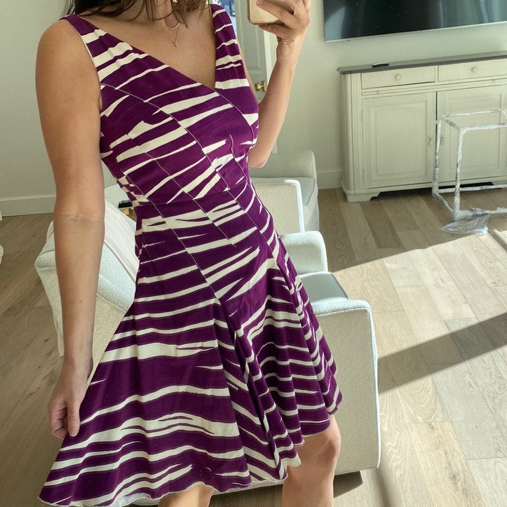 Oscar de la Renta fitted dress with fuller skirt